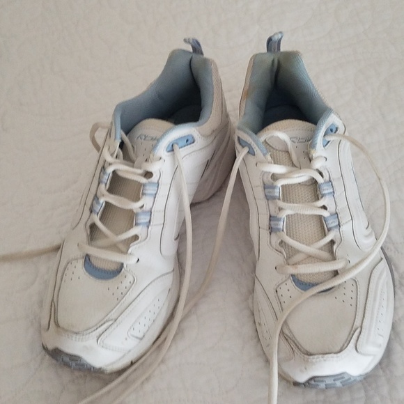 Women's Sneakers - Picture 1 of 1